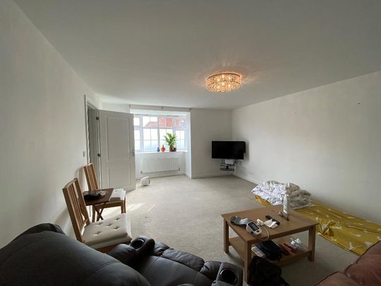 4 Bedroom Detached House To Rent - Photo 1