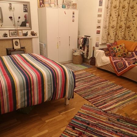 Room in a Shared House, Rosemary Court, NW6 - Photo 4