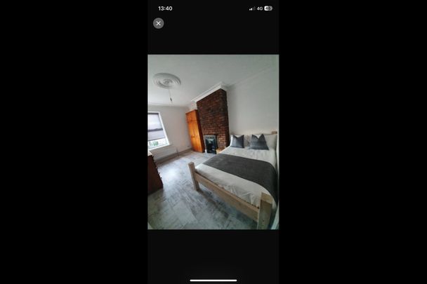 Room in a Shared House, Cowlishaw Road, S11 - Photo 1