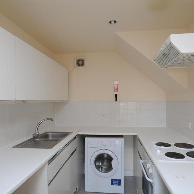 2 bedroom house to rent - Photo 1