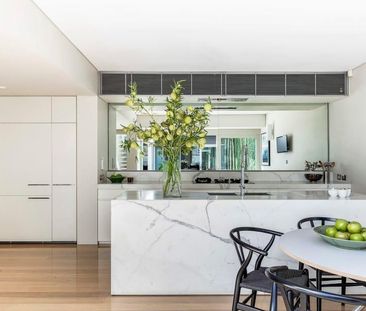 Stunning Home in the heart of Woollahra - Photo 5