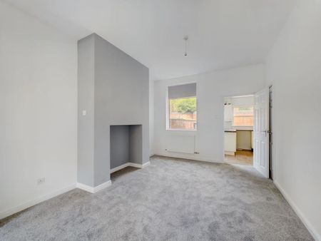 2 bedroom terraced house to rent - Photo 2