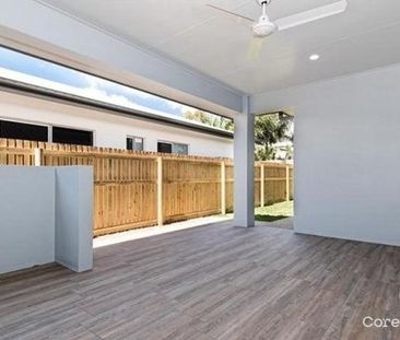 Spacious 4-Bedroom Family Home in Hyde Park - Photo 6