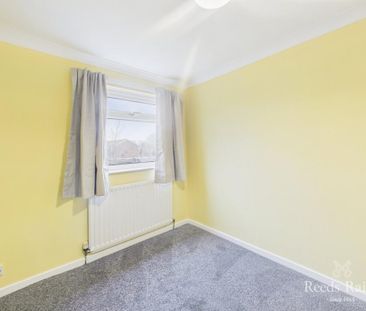 3 bedroom end of terrace house to rent - Photo 1