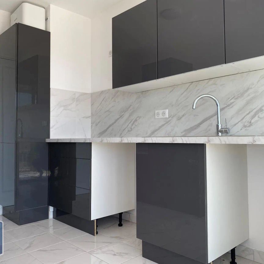 Appartement à louer 2 pièces 52.6m² - Photo 1