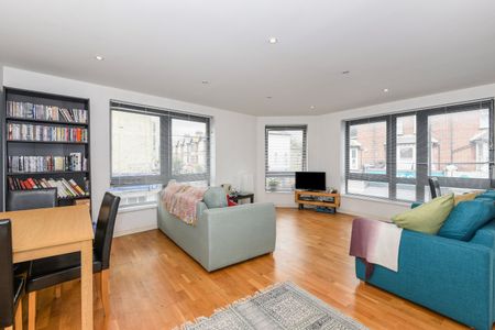 Mount House, Bendish Road, East Ham E6, London - Photo 3
