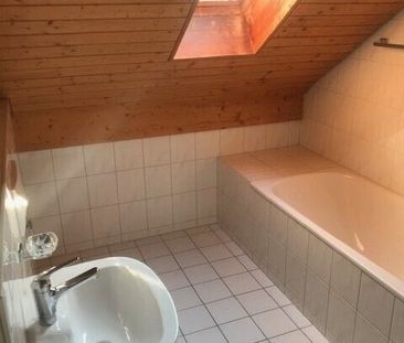 Gemütliche 4.5 Zimmer-Galeriewohnung in Lützelflüh - Photo 5