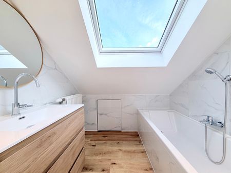 Maison - à louer - 1476 Genappe Houtainle-Val - 1.890 € - Photo 5