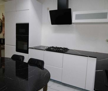 Appartement te huur in Hoboken voor € 990 met 1 slaapkamer - Photo 5