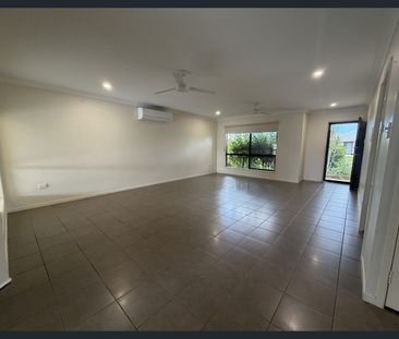 Spacious Family Living in a Prime Kirwan Location - Photo 1