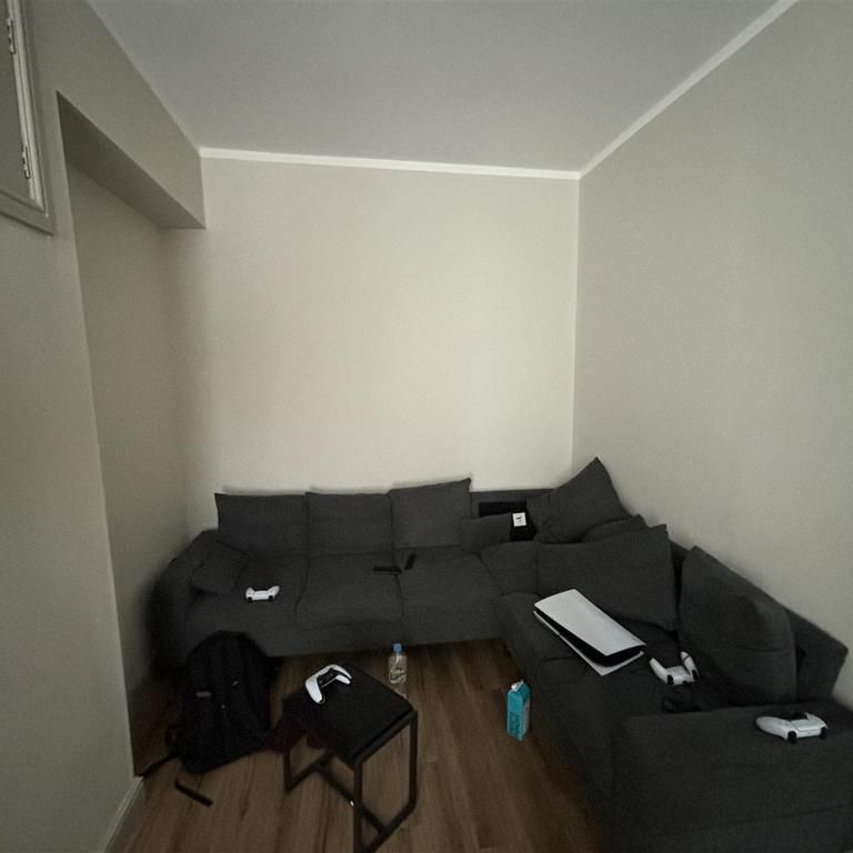 5 bedroom private hall to rent - Photo 1