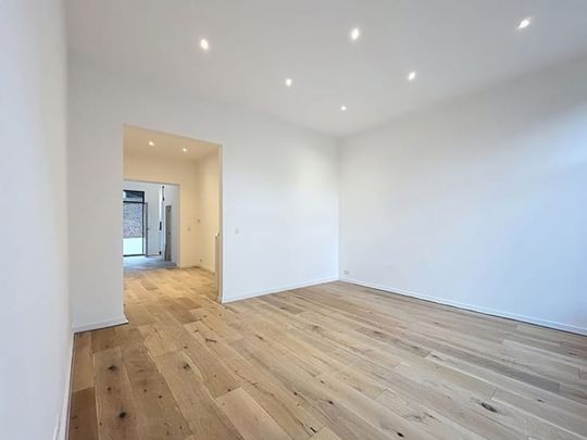 Appartement te huur - Photo 1