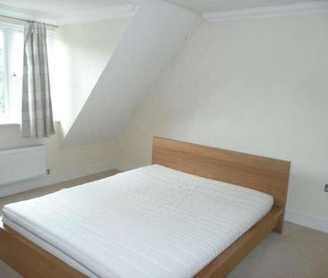 Upcross House, Upcross Gardens, Reading, RG1 - Photo 3