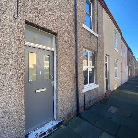 2 bed terraced house to rent in Napier Street, Darlington - Photo 4