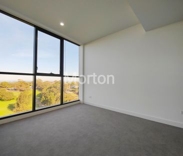 607/12 Jack Brabham Drive, Hurstville - Photo 1