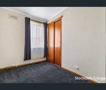 EXCELLENT PRESENTATION - Photo 4