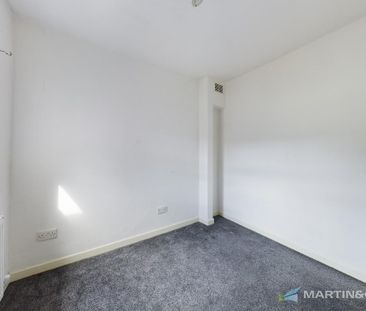 2 bedroom end of terrace house to rent - Photo 6