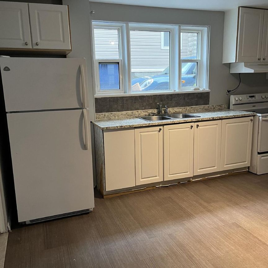 190 Montfort Street - 1 - Photo 1