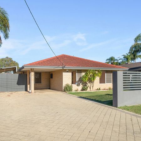 Neat and Tidy 3-Bedroom Home in South Lake - Photo 4