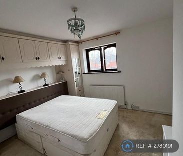 2 bedroom semi-detached house to rent - Photo 3