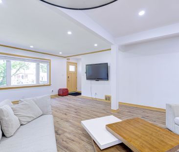 For Lease - 97 Edgecroft Road, Toronto, Ontario - Photo 5