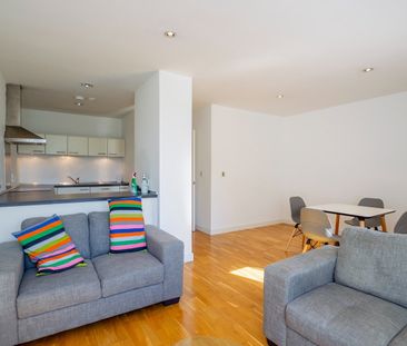 2 Bed Flat, Rice Street, M3 - Photo 3