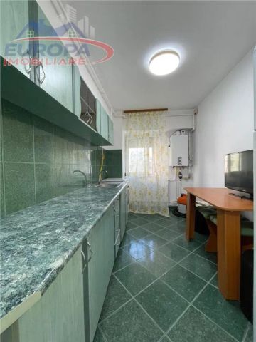 Apartament 2 camere de inchiriat zona centrala Tulcea - Fotografie 4