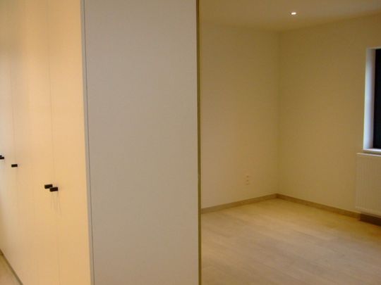 RECENTE WONING MET 4 SLPK TE BEGIJNENDIJK - Photo 1