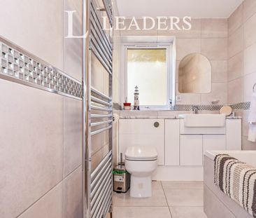 2 bedroom apartment to rent Shoreacre, 24 Marine Drive East, New Mi... - Photo 6