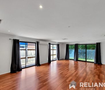 Family Home in great location! - Photo 3