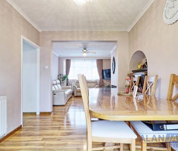 3 bedroom terraced house to rent - Photo 4