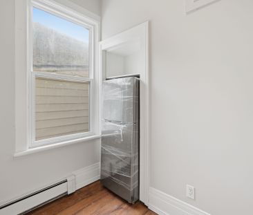 For Lease - 22 Victor Street Unit# 2, London South, Ontario - Photo 5