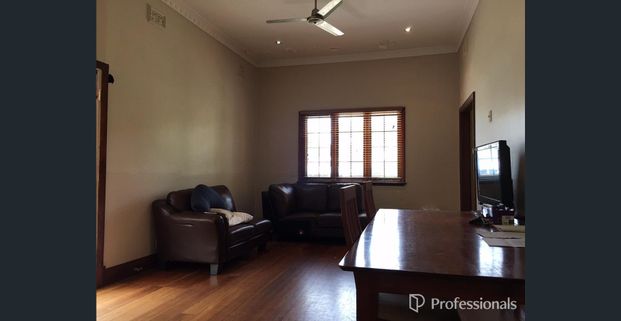 CENTRALLY LOCATED COTTAGE, PRICE REDUCED!! - Photo 1