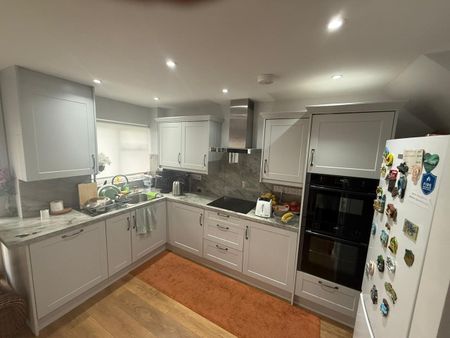 Room in a Shared House, Maryland Street, E15 - Photo 3