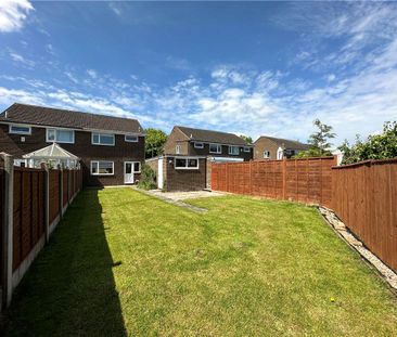 3 bedroom semi-detached house to rent - Photo 1