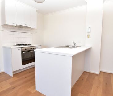 67/88 Southbank Boulevard - Photo 5