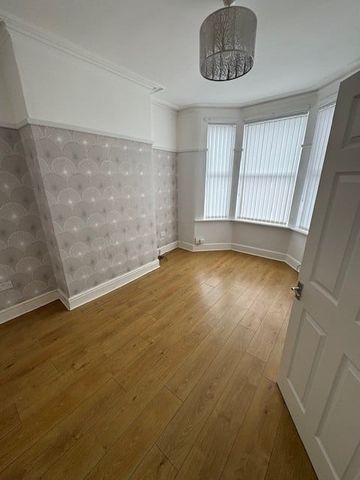 2 Bed Terraced House, Laird Street, CH41 - Photo 3
