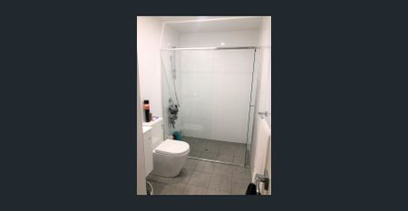 "GROUND FLOOR ONE BEDROOM APARTMENT" - Photo 5