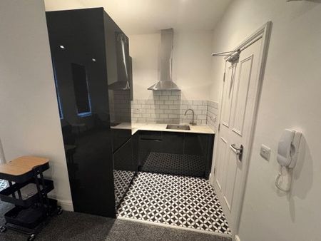 Knighton Road, Leicester, LE2 - Photo 4