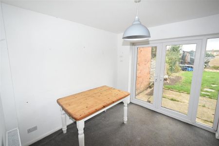 3 bedroom house to rent - Photo 2