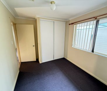 3 BEDROOM 1 BATHROOM UNIT IN LARAPINTA RECENTLY RENOVATED - Photo 6