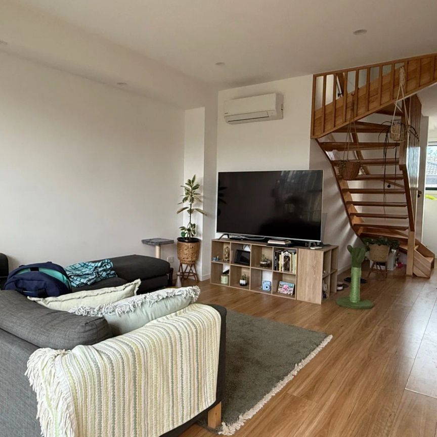 THIS PROPERTY FEATURES: - Photo 1