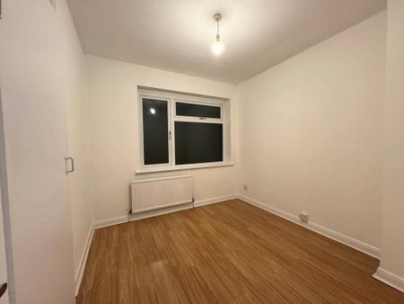4 bedroom terraced house to rent - Photo 5