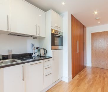 studio apartment to rent - Photo 1
