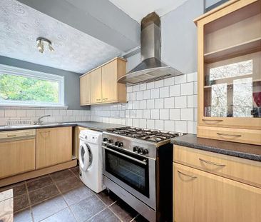 3 bedroom terraced house to rent - Photo 4