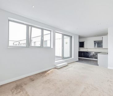 2 bedroom property to rent - Photo 4