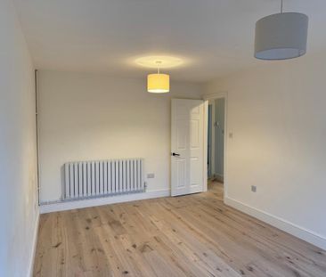 2 bedroom semi-detached house to rent - Photo 5