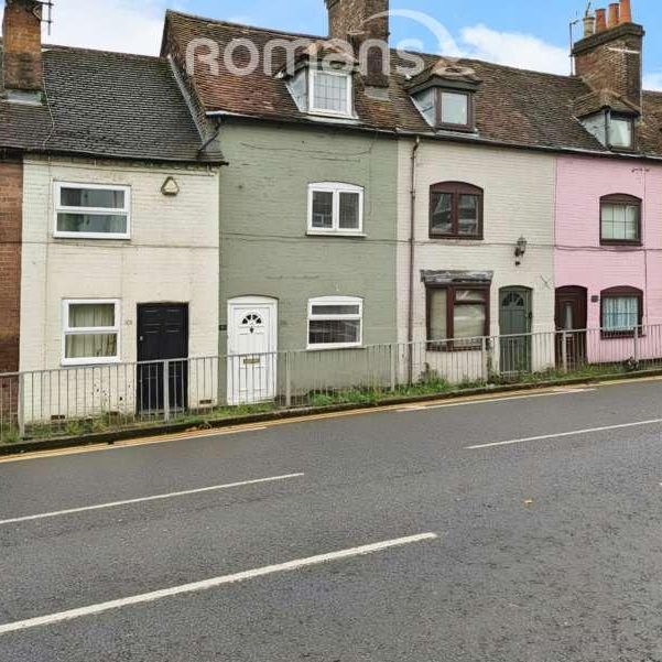 West Wycombe Road, HP12 - Photo 1