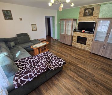Apartament 2 camere Bucătărie separată Parcare privată inclusă - Photo 3