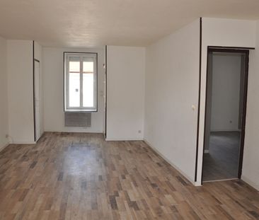 Location Appartement 4 pièces 81m² - Photo 1